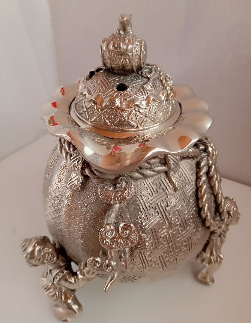 香炉　二上常太郎　元威　茶袋型香炉　洋銀　伝統工芸