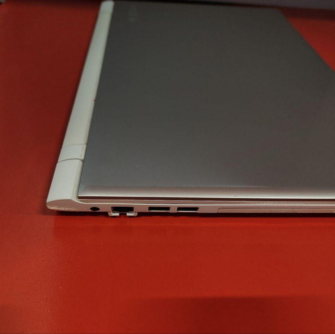 TOSHIBA ノートパソコン オフィス付き 爆速 極美品 Core i5