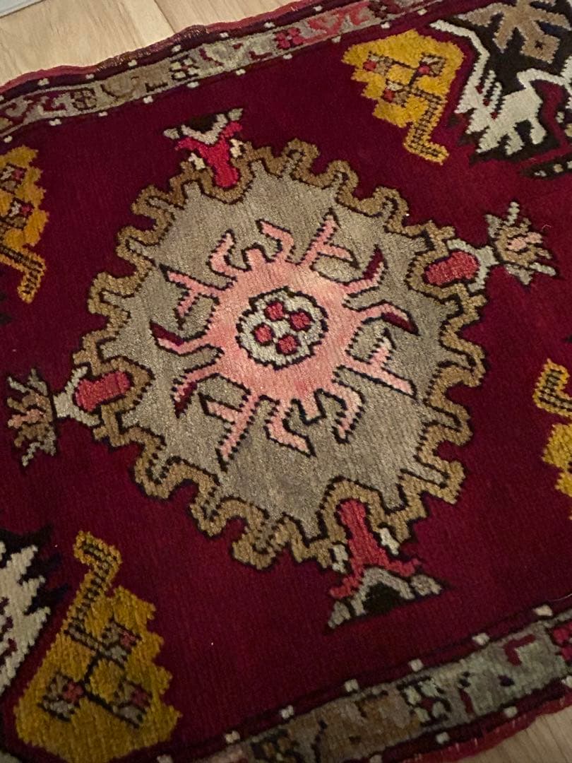 トライバルラグ・トルコヴィンテージラグ・ウール約96×48cm