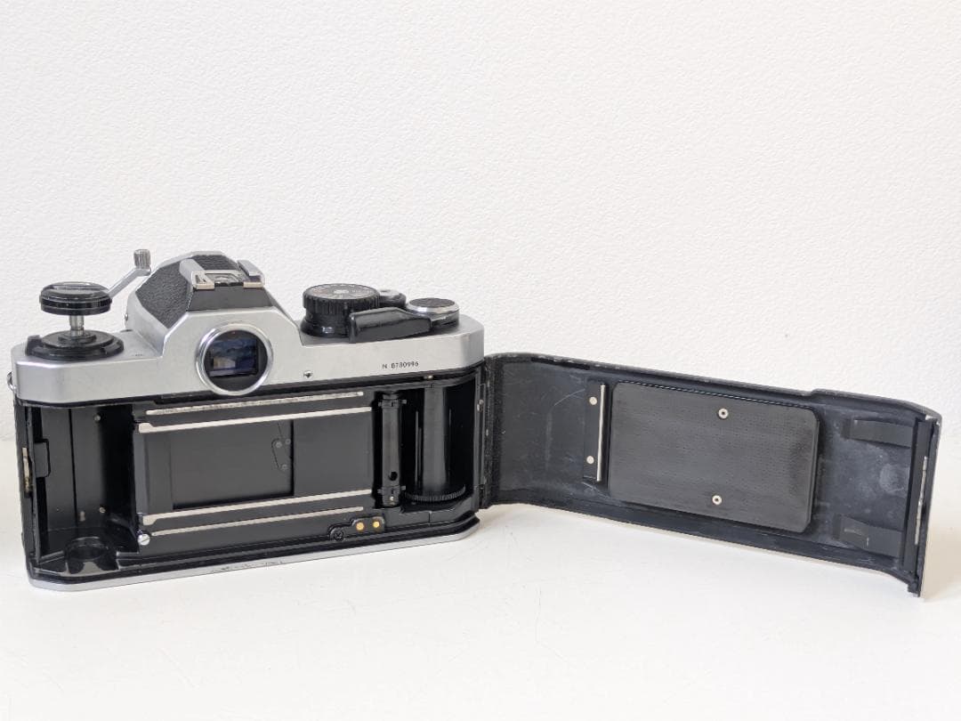 Nikon FM2 フィルム一眼レフカメラ