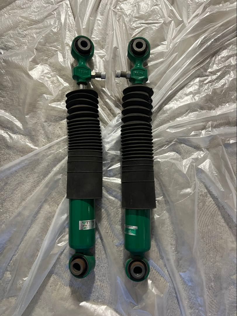 かっちゃんページ【TEIN①】ヴェルファイア車高調 2個口