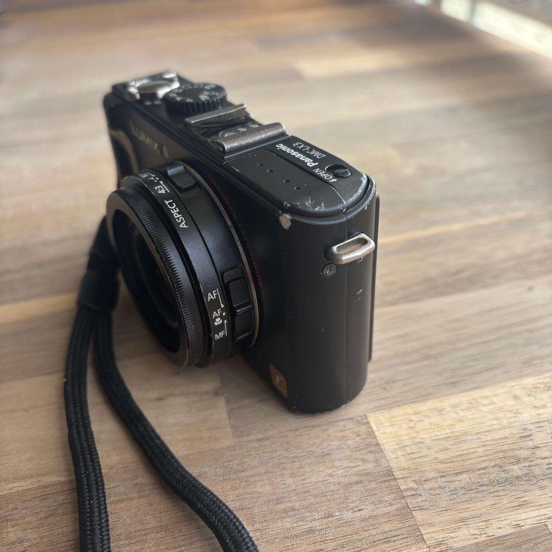 ジャンク品 LUMIX lx3 LEICA コンパクトデジタルカメラ