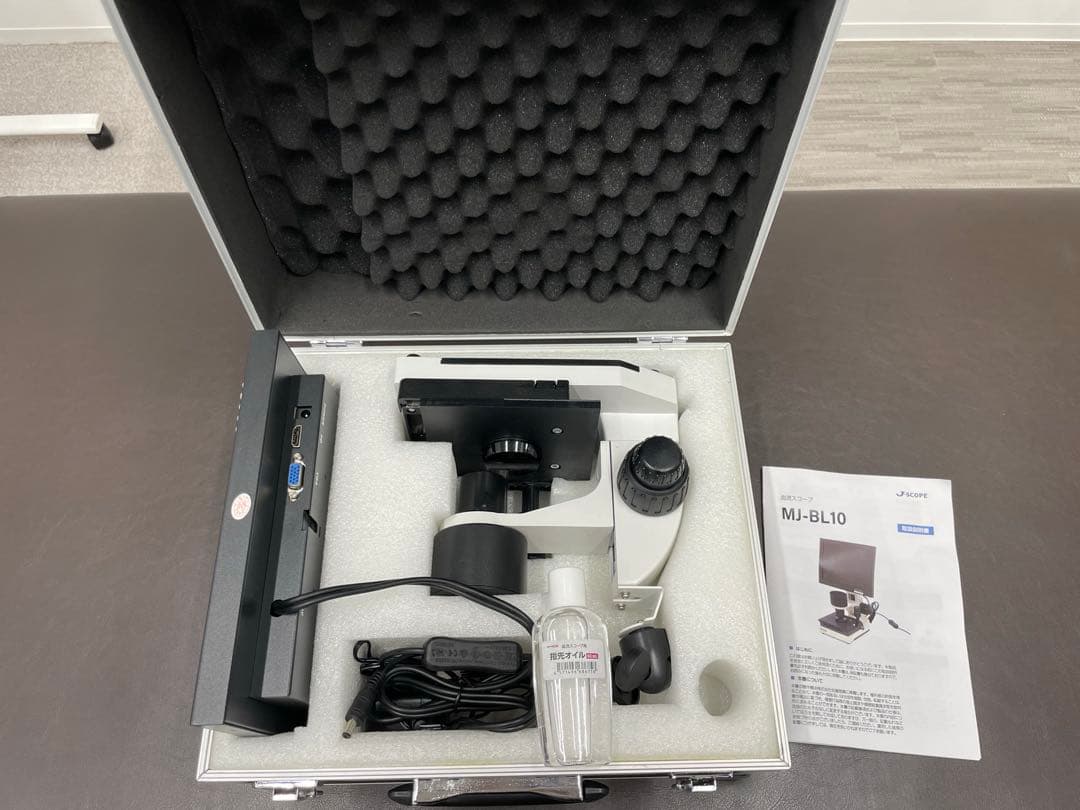 顕微鏡 本体 15インチ ディスプレイ