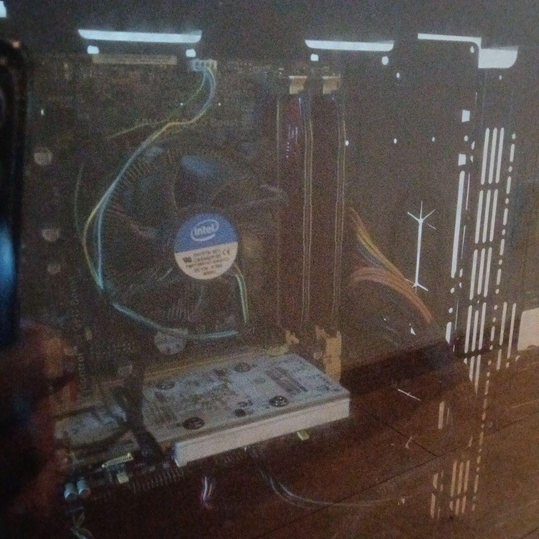 自作PC Thermaltake ガラスケース / GT1030 / ASUS
