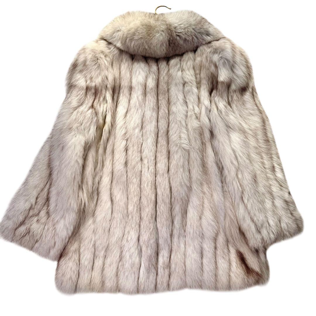 ボリューム◎ブルーフォックス　ファーコート　本毛皮　リアルファー　毛並み良好