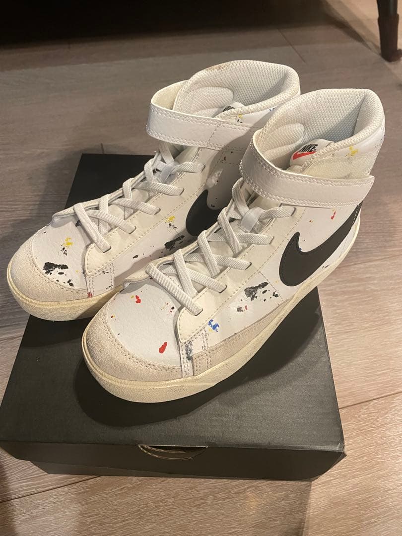 Nike ハイカットスニーカー ホワイト22㎝ キッズ 子供用