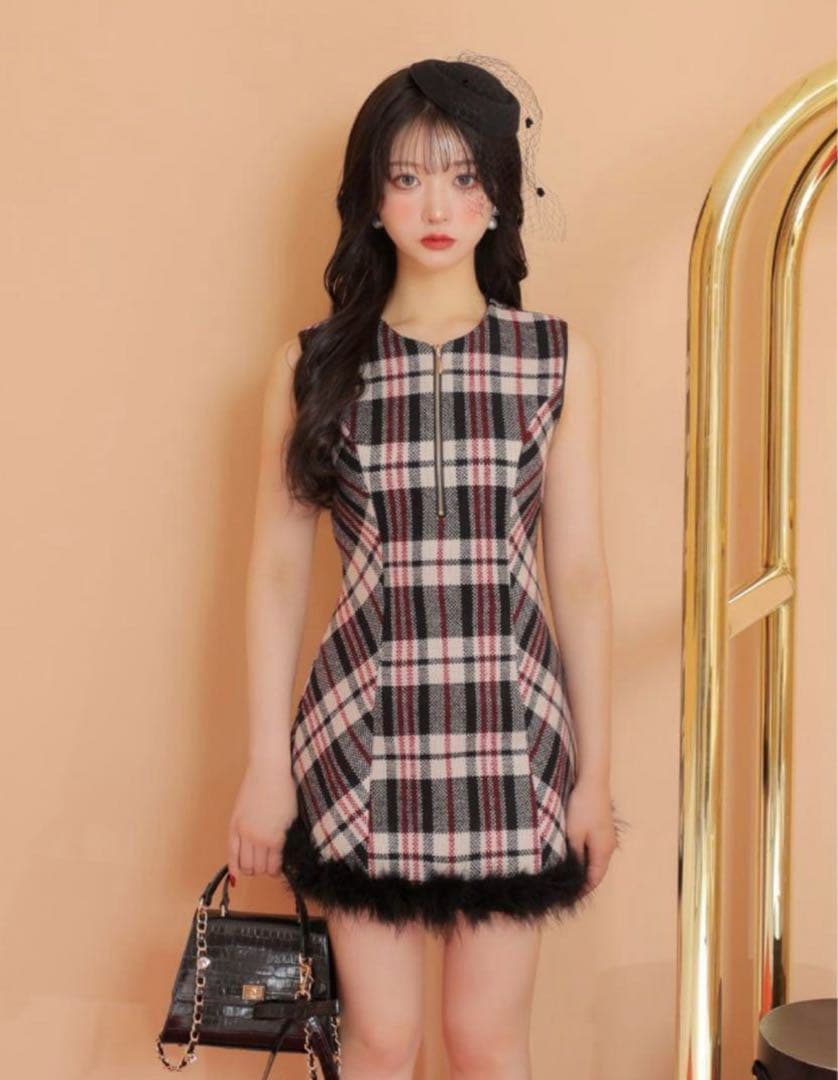 エムミーエメ　Feather check flare one piece