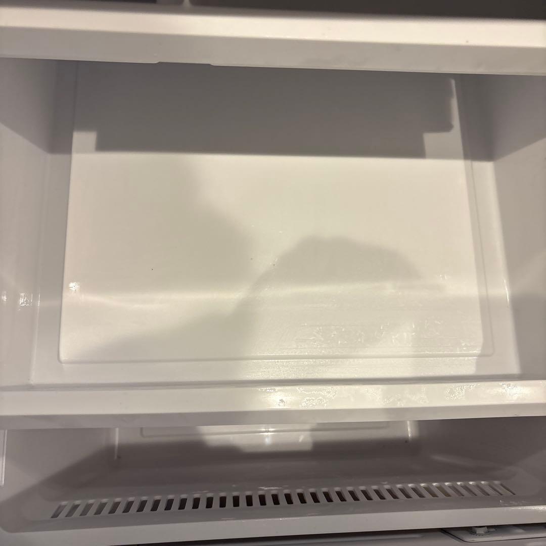 AQR-20P (W) ノンフロン冷凍冷蔵庫 200L