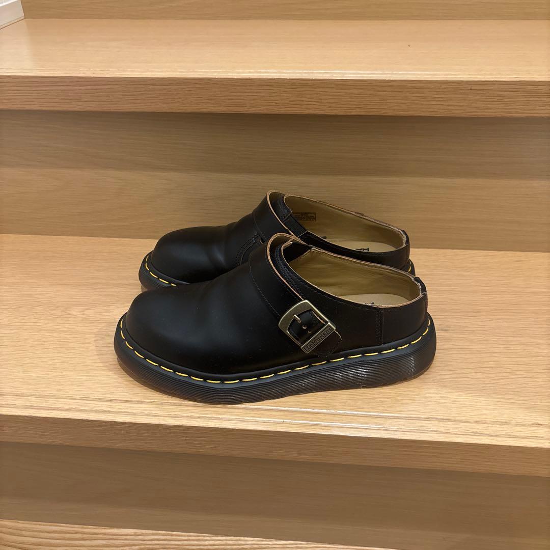 ドクターマーチン24 黒　サンダルビルケン