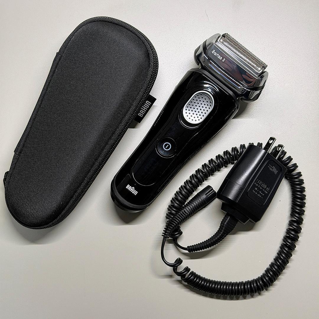 美品ブラウン防水BRAUNシェーバー シリーズ9 9070cc(5790)