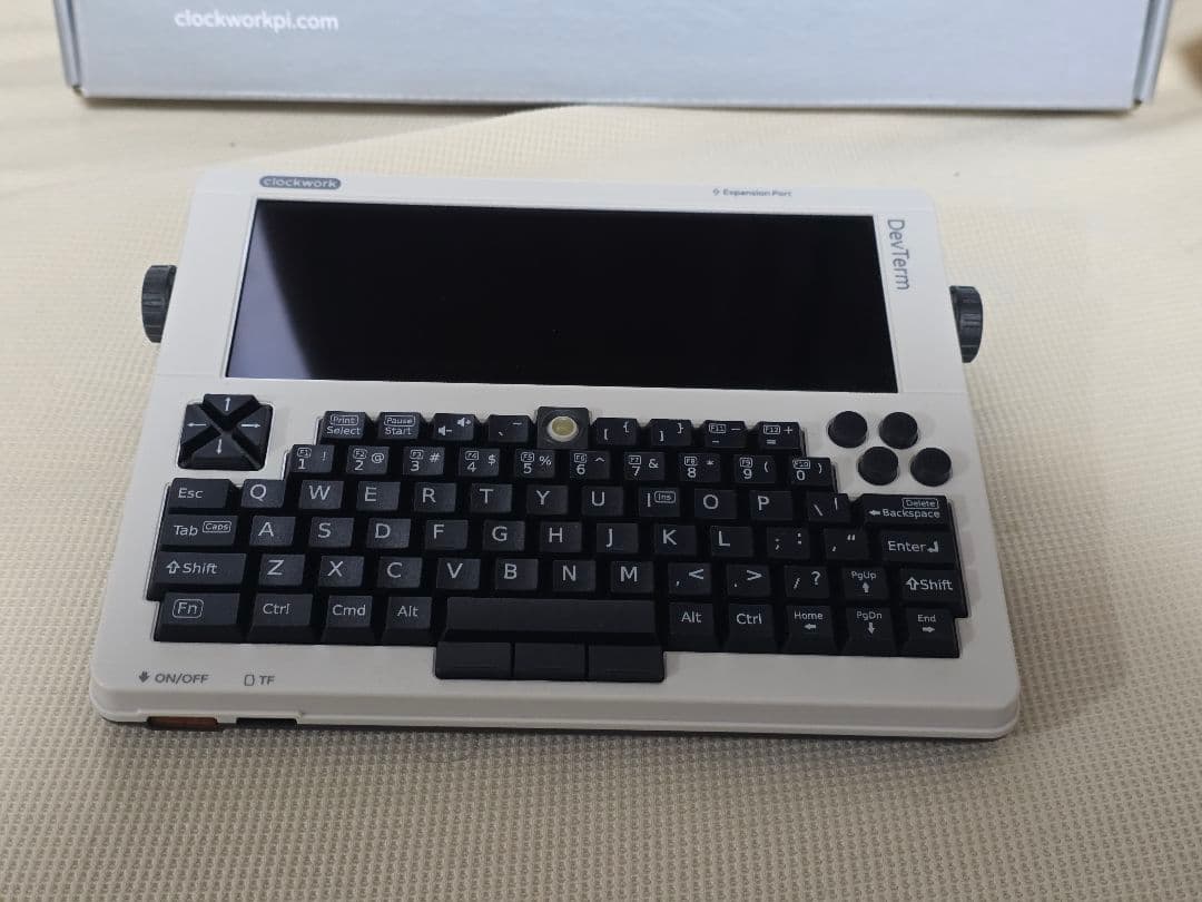 その他ノートPC本体 clockworkpi DevTerm A04
