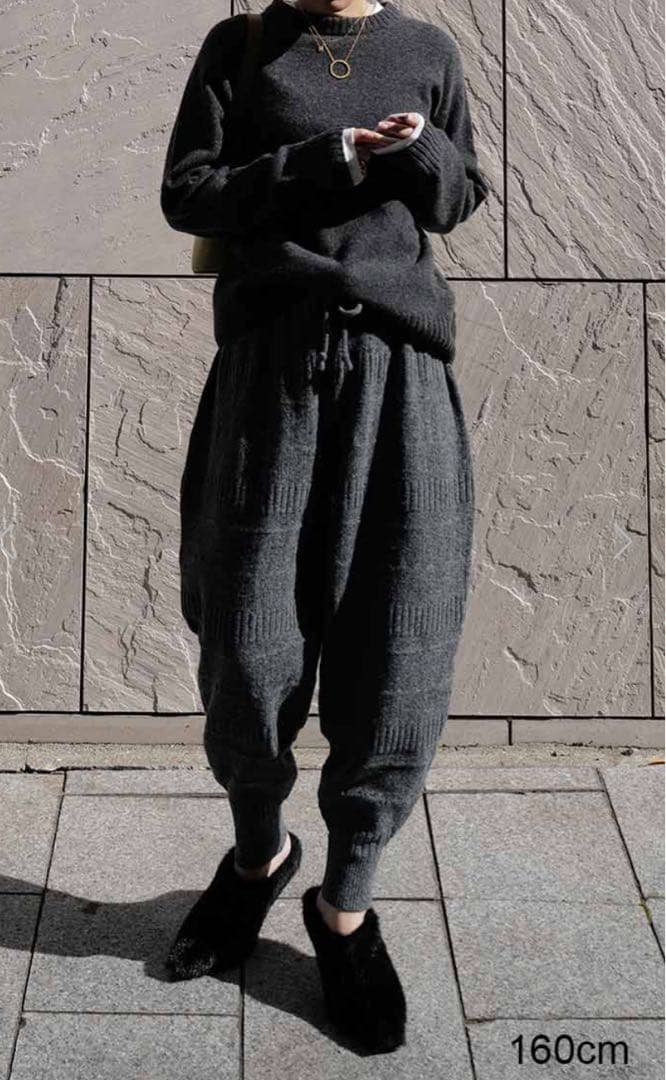 マチャット　新品未使用品　ニットパンツ