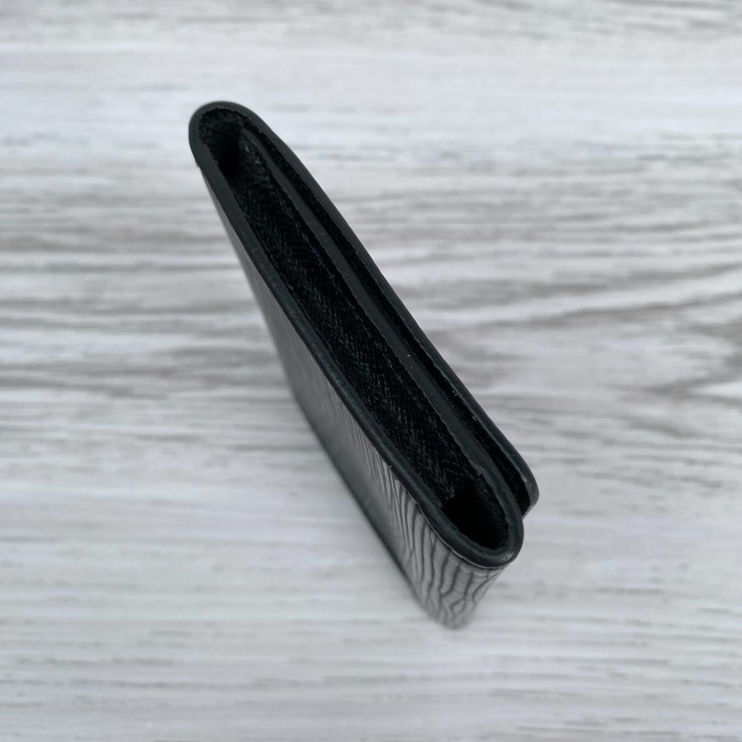 ◆Louis Vuitton ユニセックス エピレザー 名刺入れ　ブラック