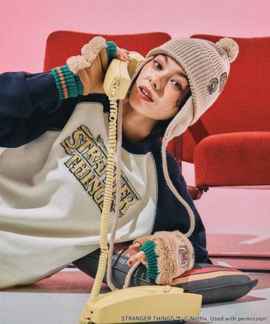 ニコアンドSTRANGER THINGS コラボ スエットプルオーバー　Lサイズ