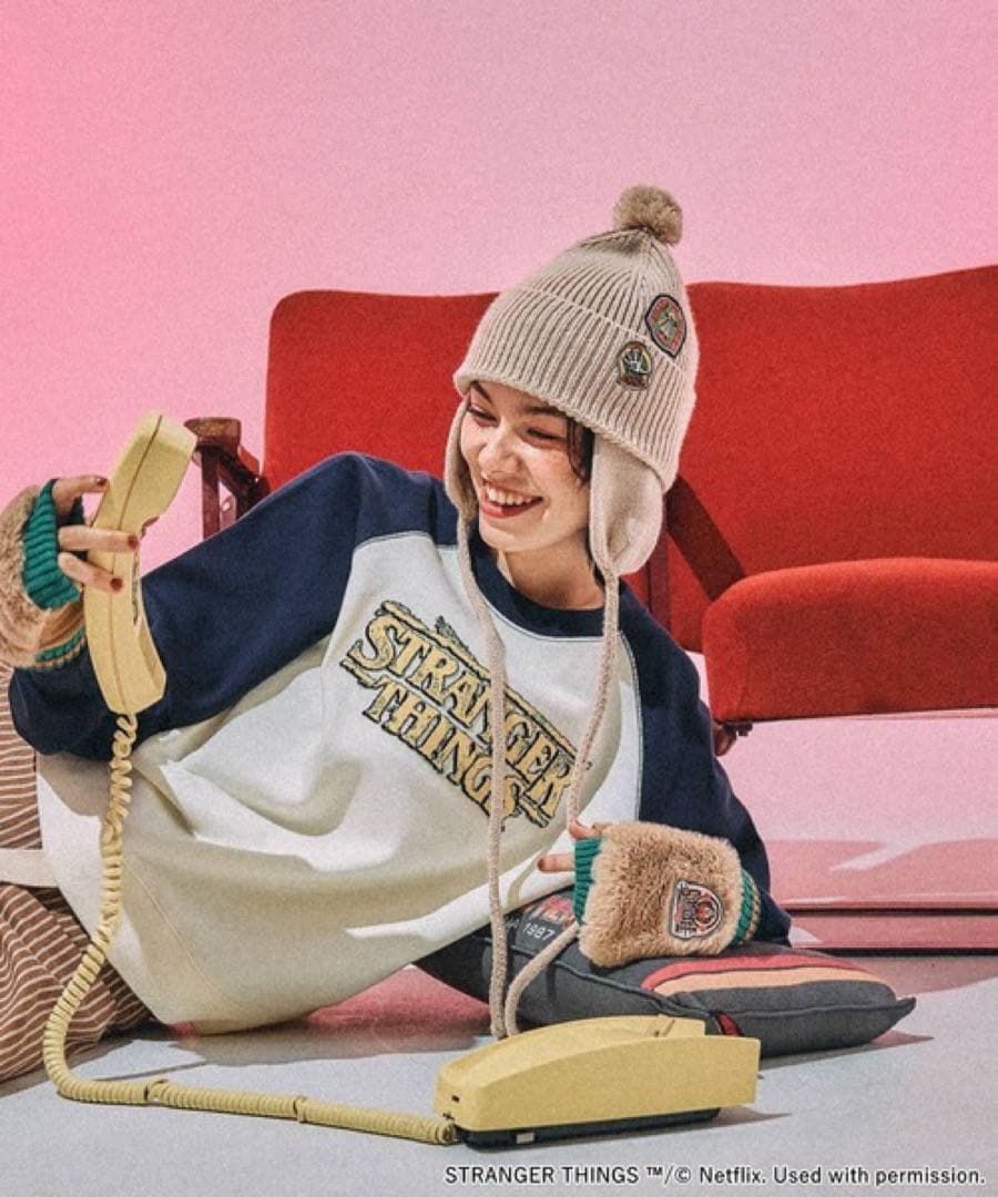 ニコアンドSTRANGER THINGS コラボ スエットプルオーバー　Lサイズ