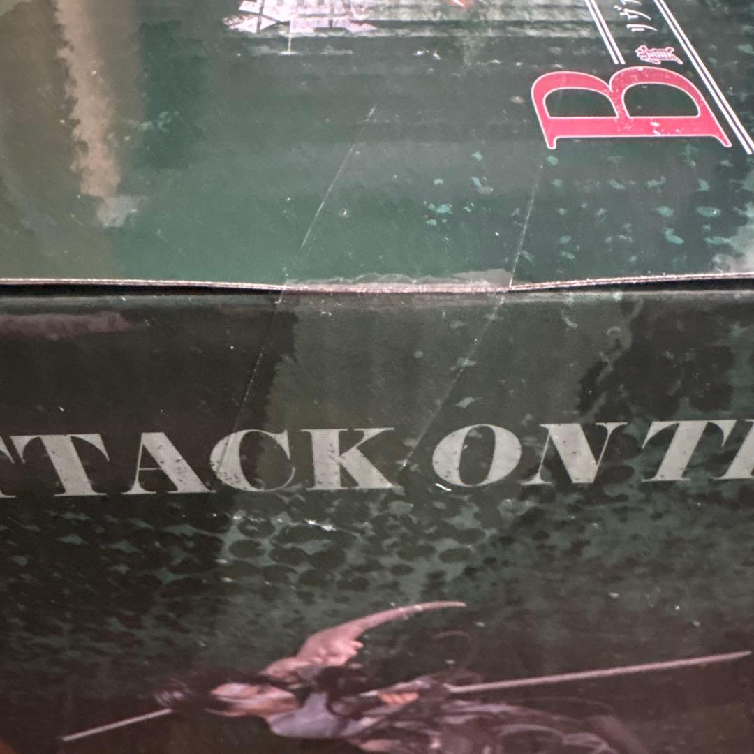 一番くじ　進撃の巨人　B賞　リヴァイ　フィギュア