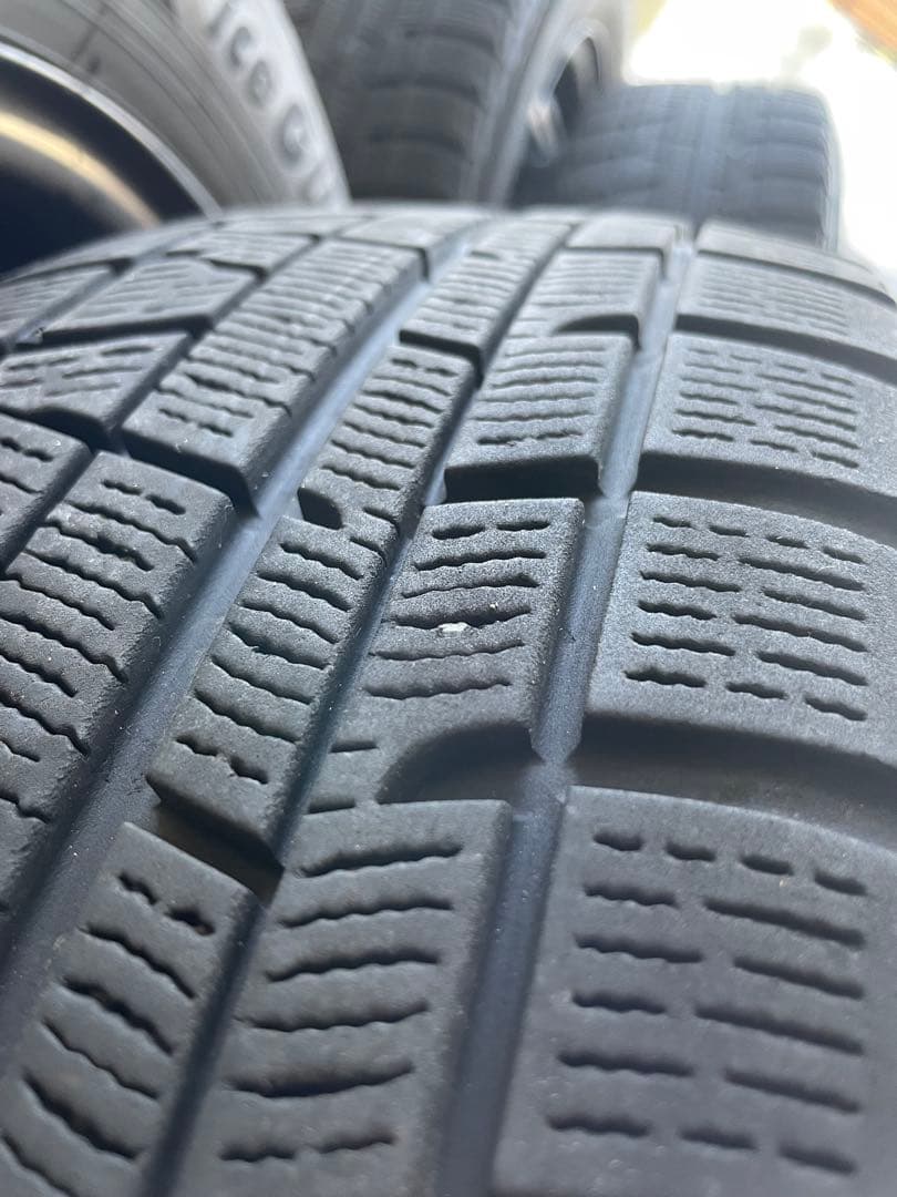 中古冬タイヤ　iceGUARD IG50 185/60R15 4本セット