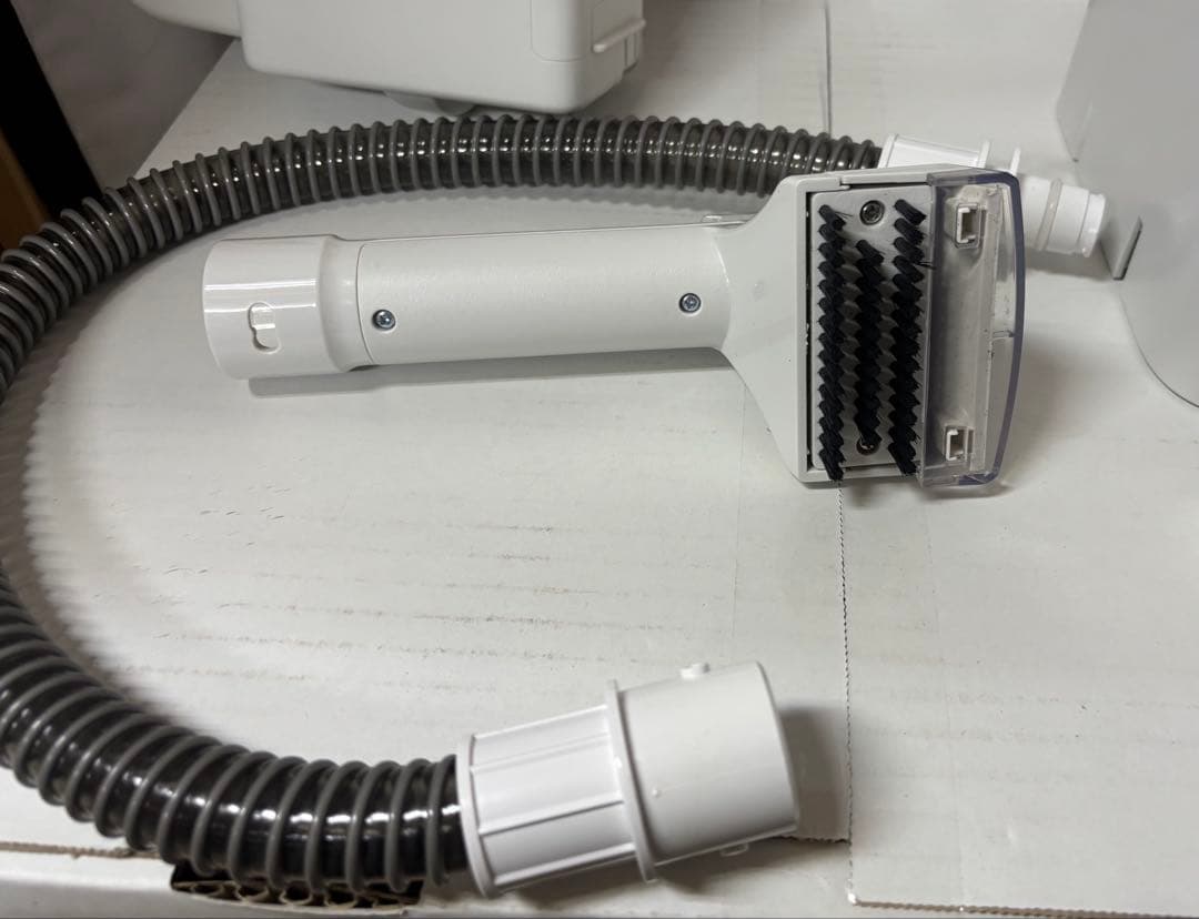 アイリスオーヤマ ハンディリンサークリーナー　RNS-B200D-HW