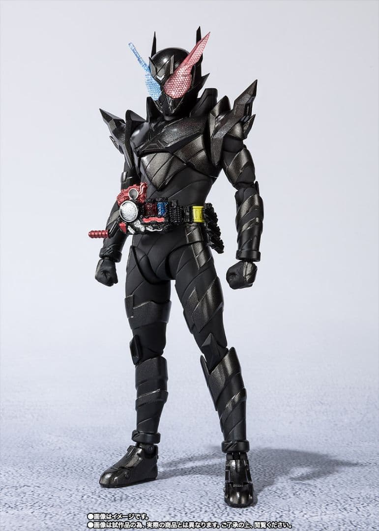 ☆新品 初版パッケージ☆ S.H.Figuarts 仮面ライダービルド