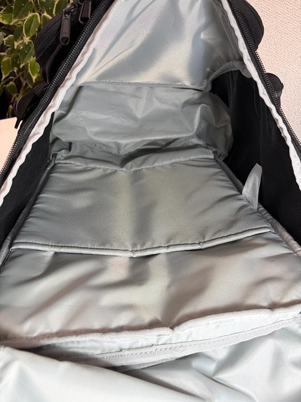 極美品☆new balance　ニューバランス　トップローディングバックパック