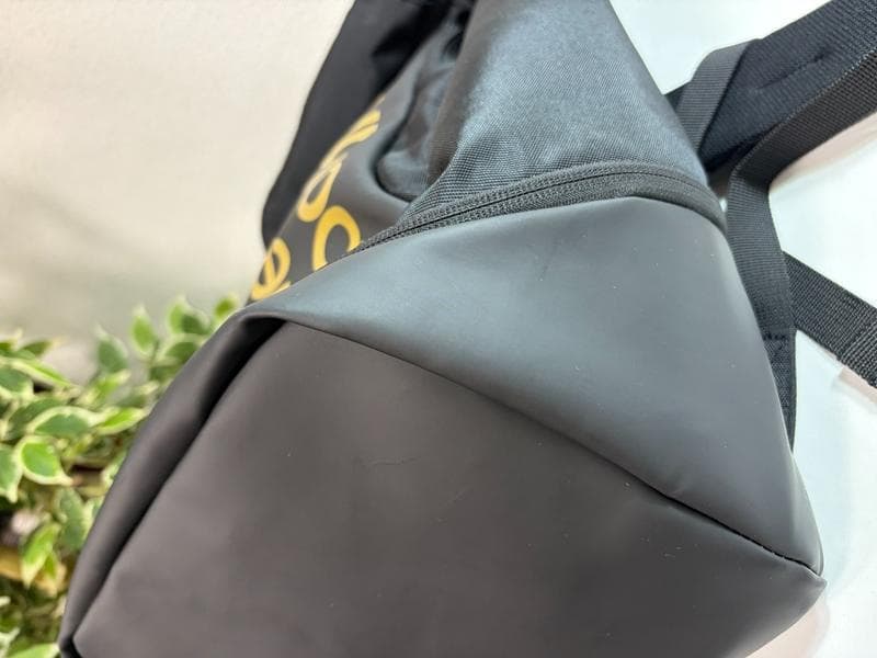 極美品☆new balance　ニューバランス　トップローディングバックパック