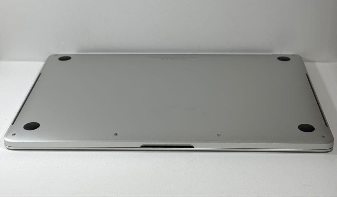 MacBook Pro 13（2016/2017)Touch Bar ジャンク品