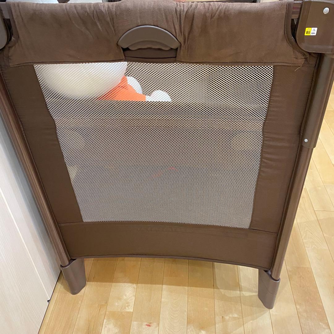 ★最上位モデル★ アップリカ　ベビーベッド ココネルエアープラス