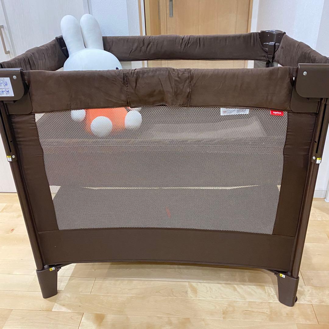 ★最上位モデル★ アップリカ　ベビーベッド ココネルエアープラス