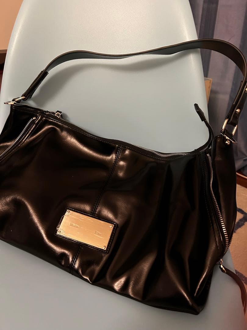 MATIN KIM SIDEZIPPER SHOULDER BAGマーティンキム