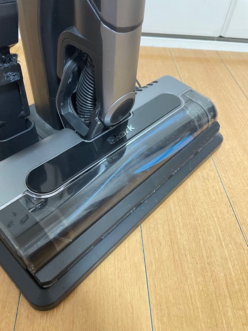 シャーク コードレスクリーナー　掃除機　CS401JGR