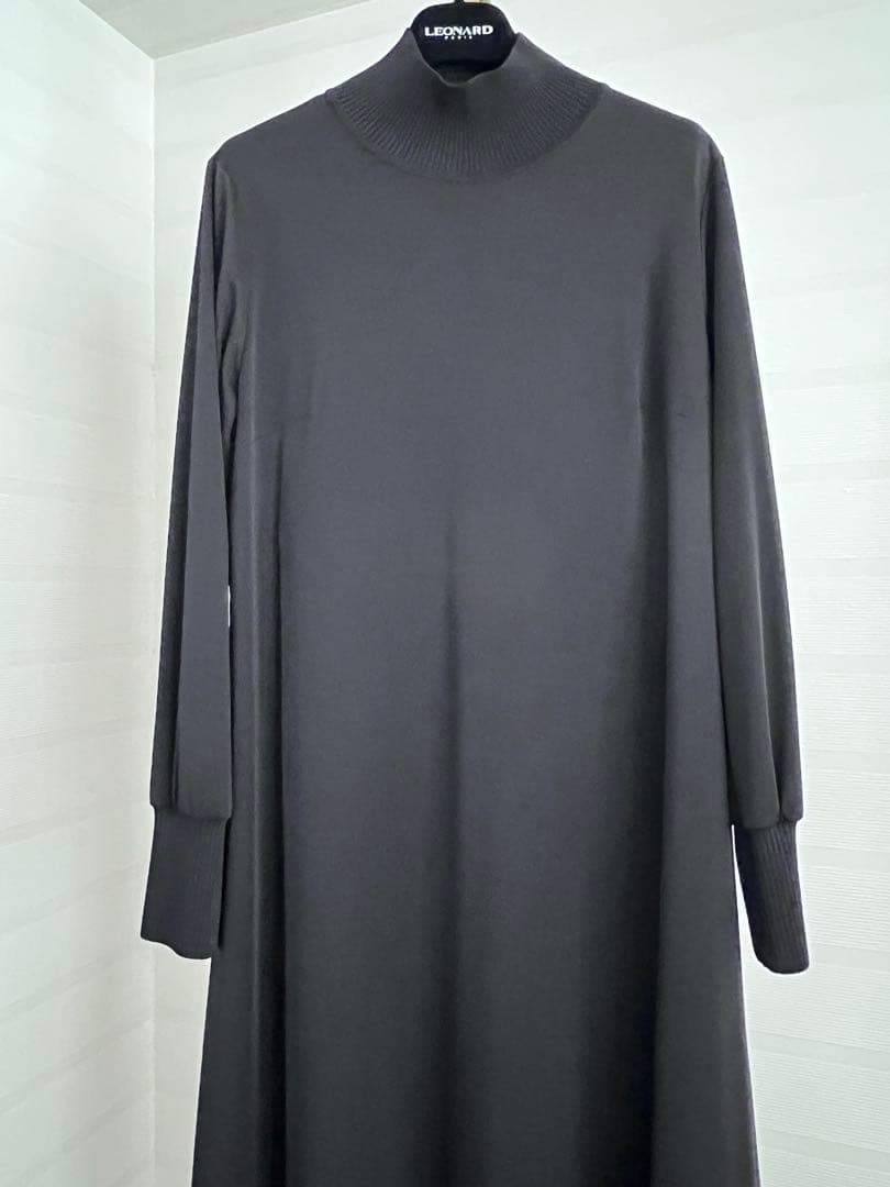 未使用　タグ付き　レオナール　ワンピース　カンカン　近年