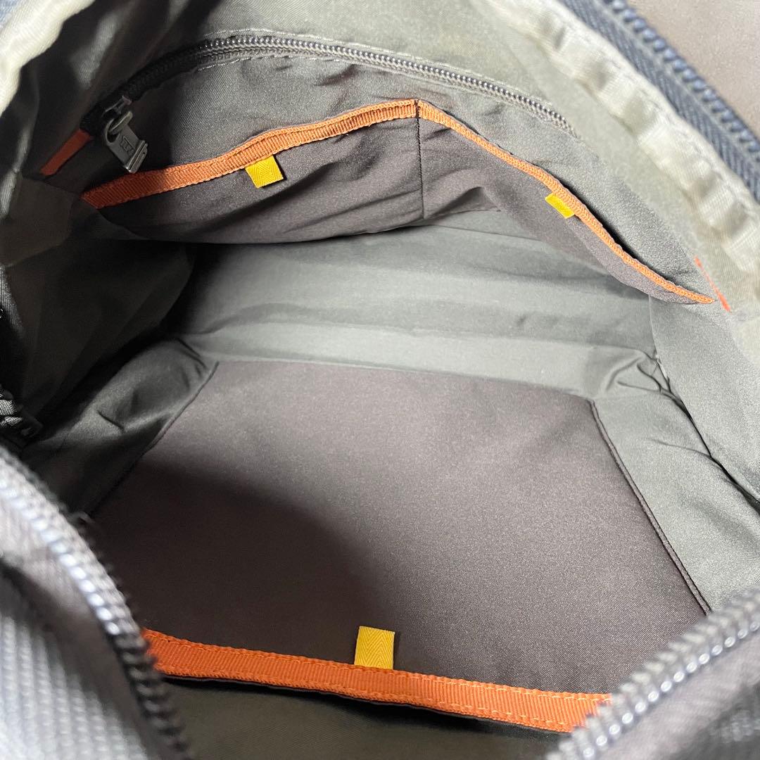 TUMI バッグバック ビジネスリュック メンズ Bertonan 黒 茶