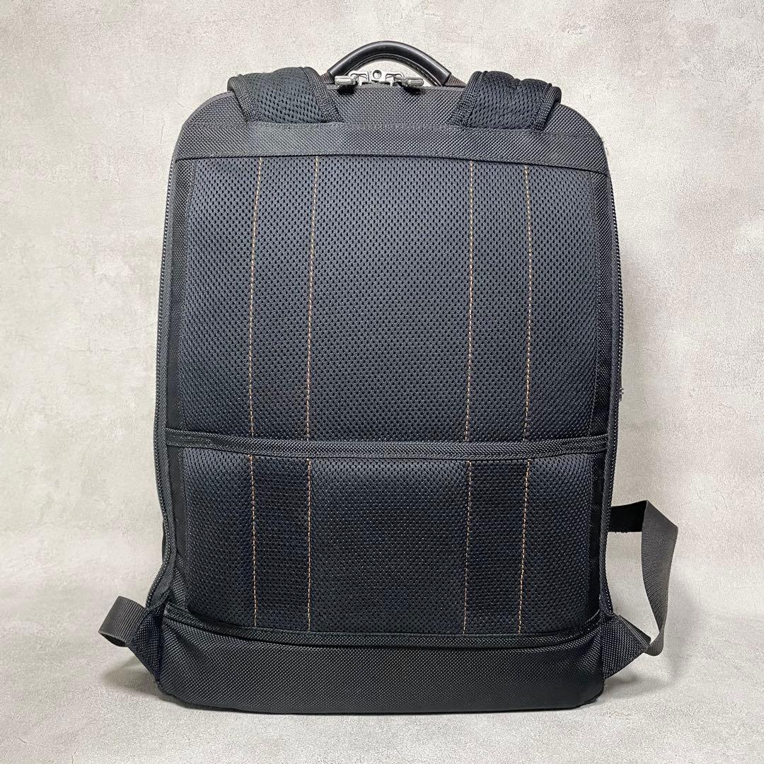TUMI バッグバック ビジネスリュック メンズ Bertonan 黒 茶