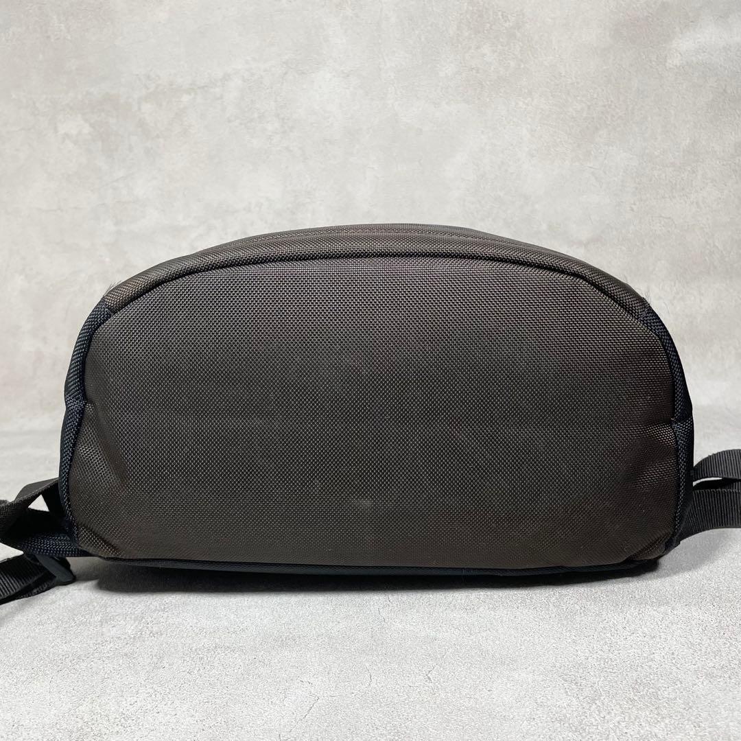 TUMI バッグバック ビジネスリュック メンズ Bertonan 黒 茶