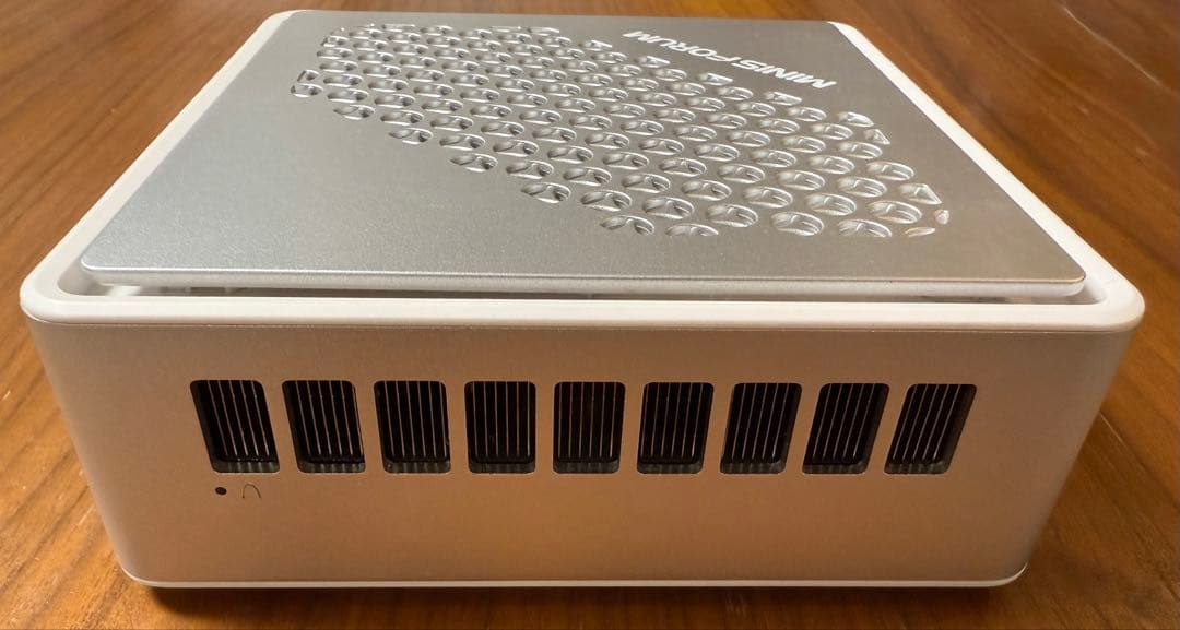 Minisforum EliteMini HM90 1TB メモリ32GB