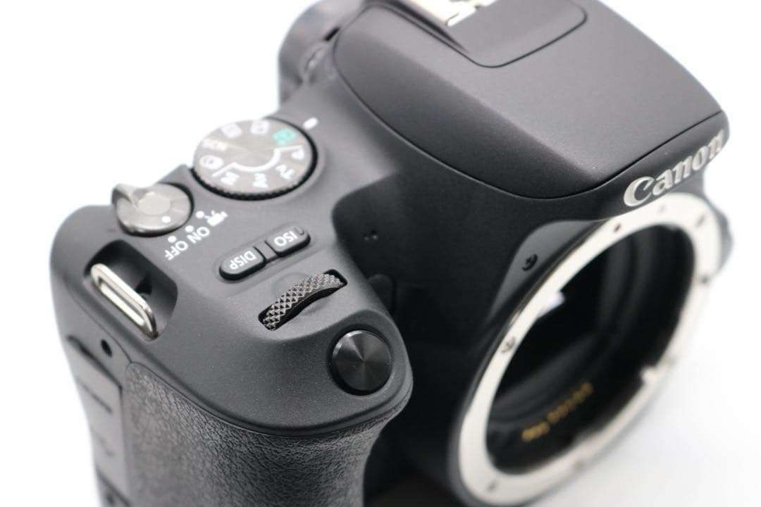 美品　【Canon EOS Kiss X9 ダブルレンズセット】 安心保証あり