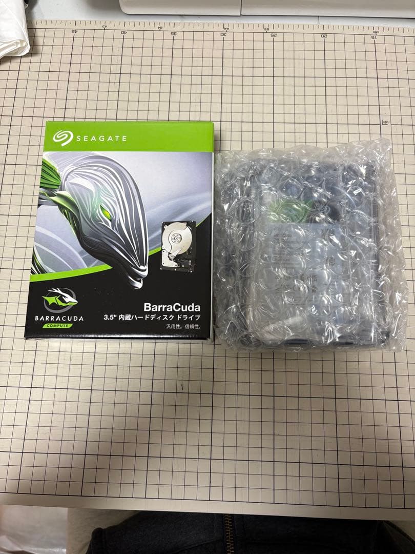 Seagate Barracuda 3.5\" 内蔵ハードディスクドライブ