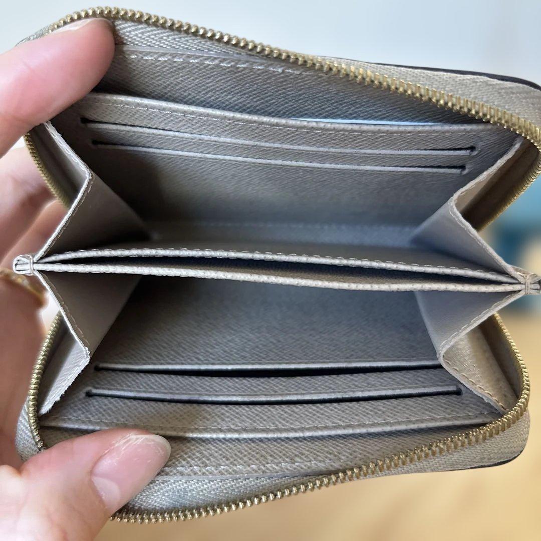 ルイヴィトン　ジッピーパース　ミニ財布