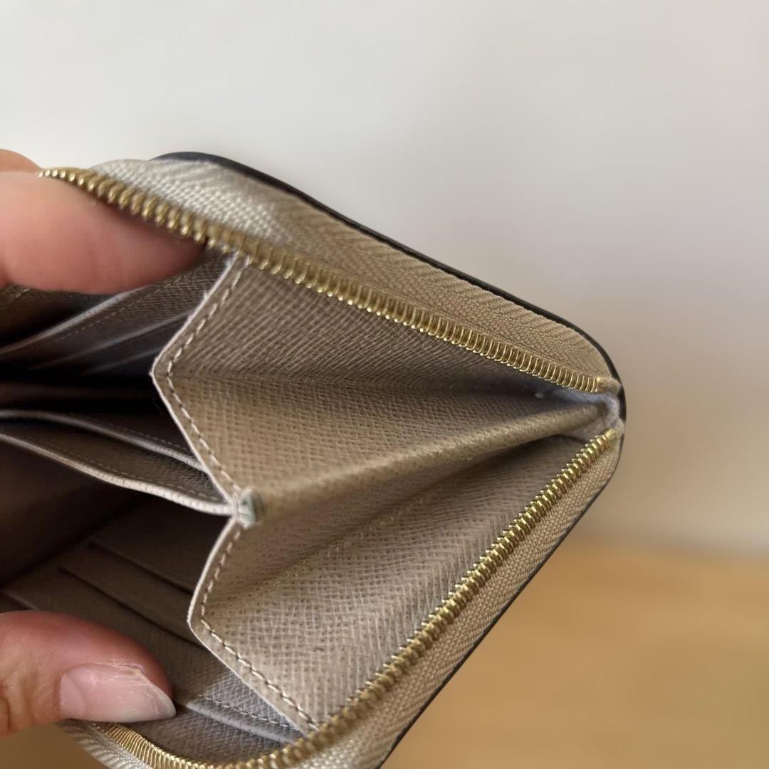ルイヴィトン　ジッピーパース　ミニ財布