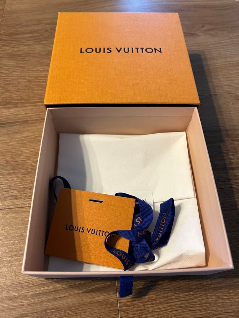 美品　LOUIS VUITTON ハンカチ スカーフ ブルー 箱有