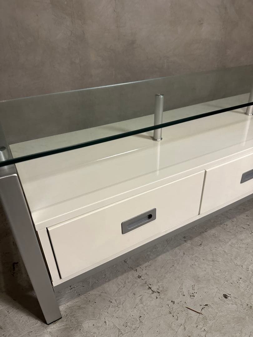 【東京都内23区配送無料】定価8万円　ニトリ　ガラス　ローボード　テレビ台　棚