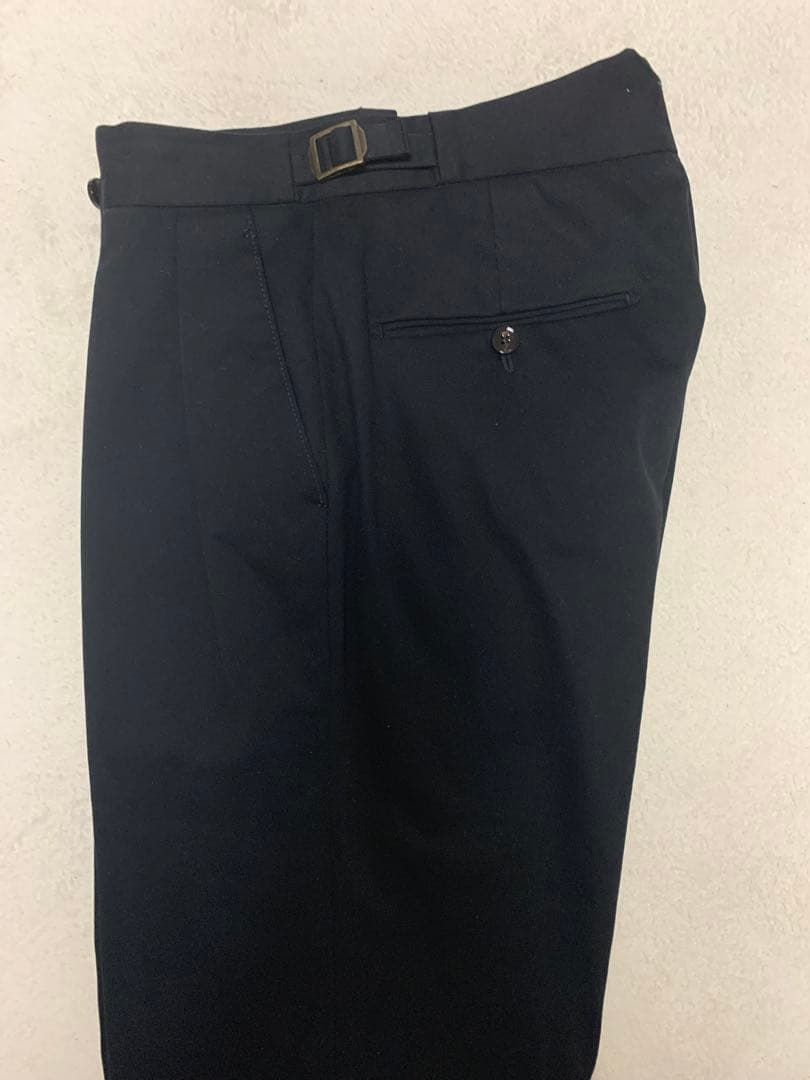 【週末限定値下げ】BERWICH SCOTCH ブラックパンツ