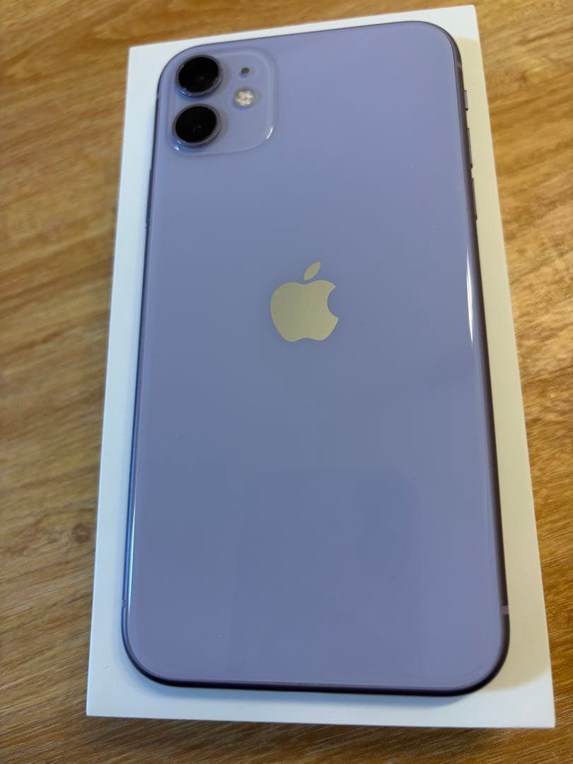 iPhone11 パープル　128G バッテリー77% sim解除済