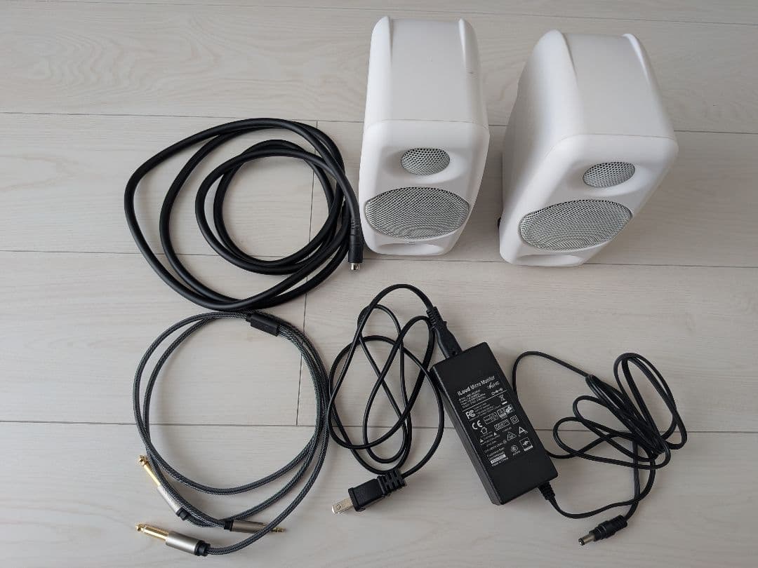 スピーカー・ウーファー IK Multimedia iLoud Micro Monitor White