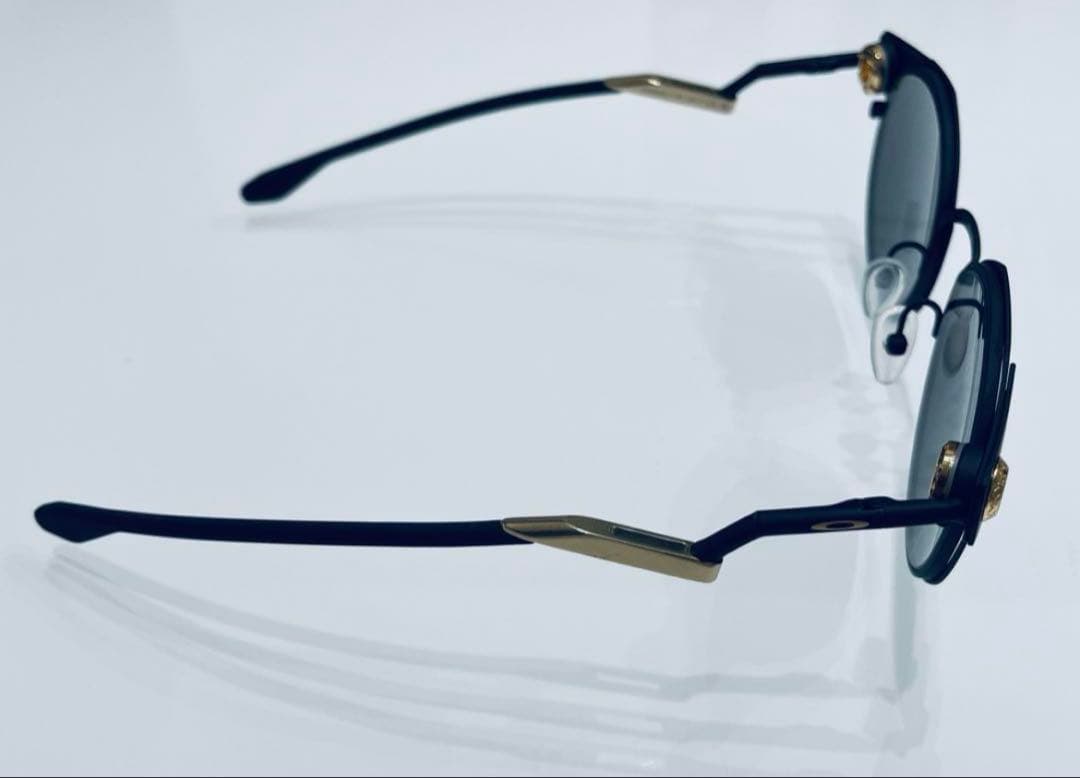 激レア4.9万！オークリー OAKLEY サングラス　デッドボルト