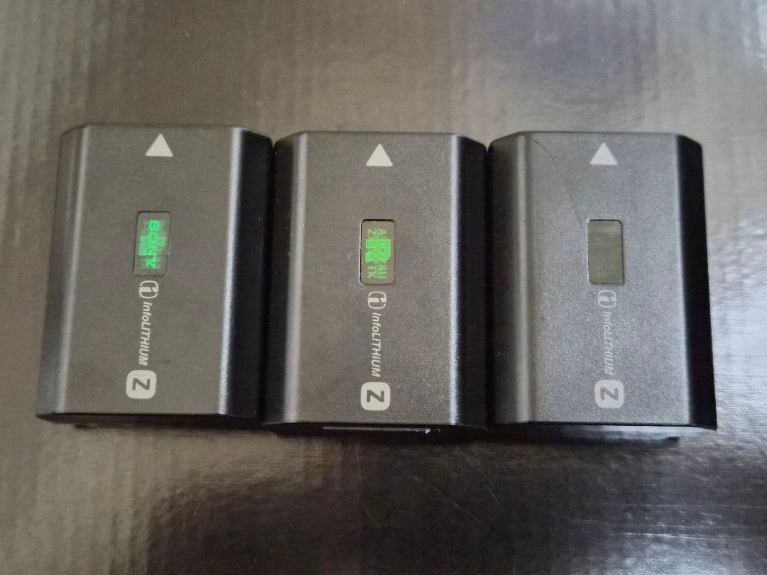 SONY α7IV ＋ NEEWER Z1-S ＋ 純正グリップ 3点＋おまけ