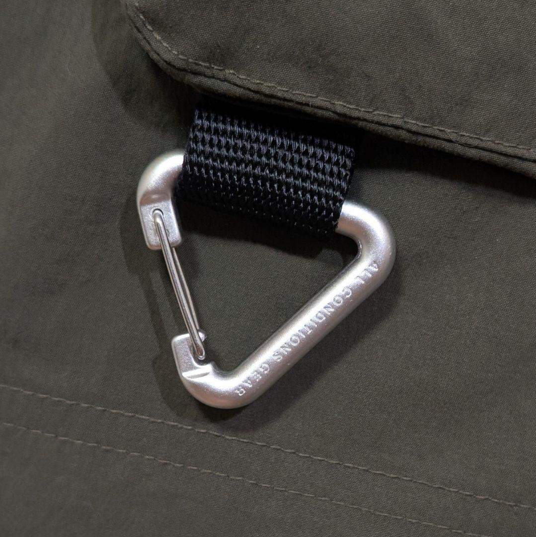 【テック】NIKE ACG ナイキ カーゴショーツ マルチポケット カラビナ