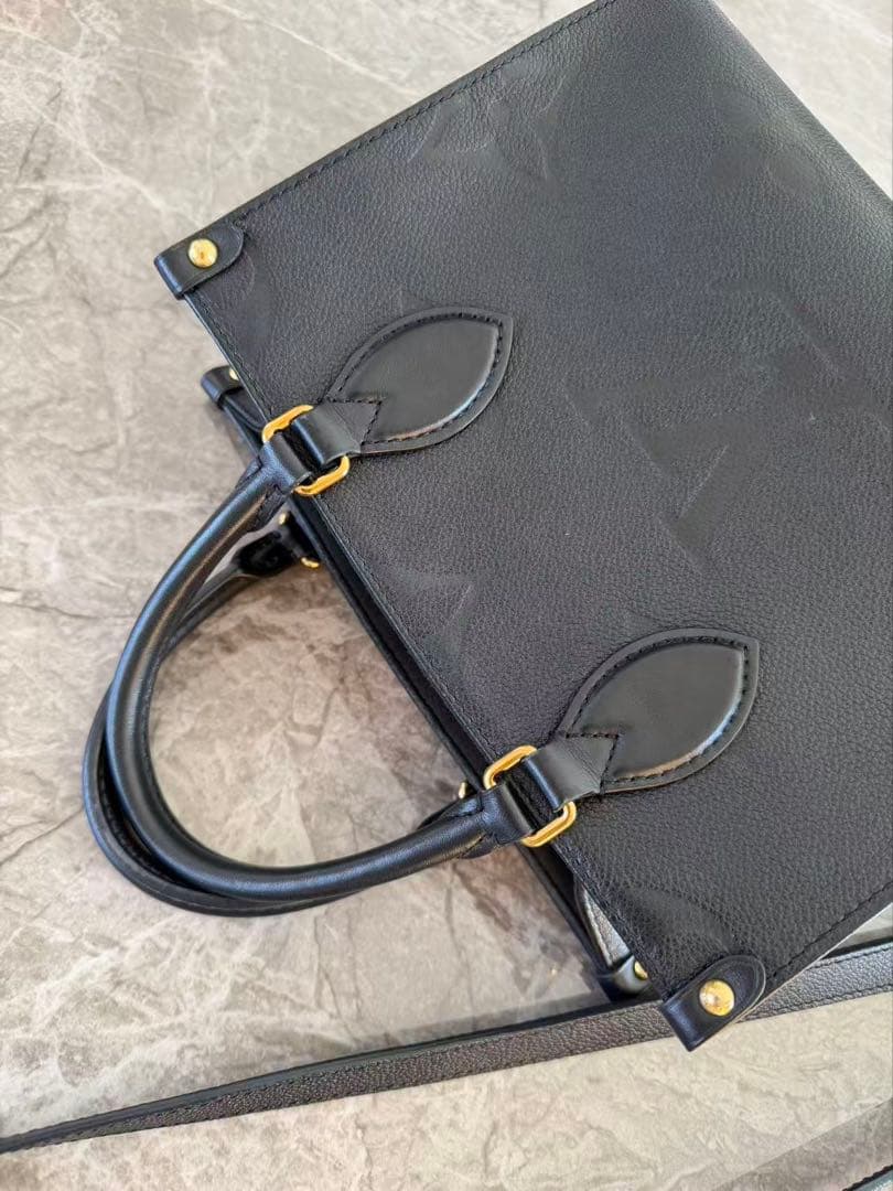 LOUIS VUITTONオンザゴーPM ブラック M45653バック