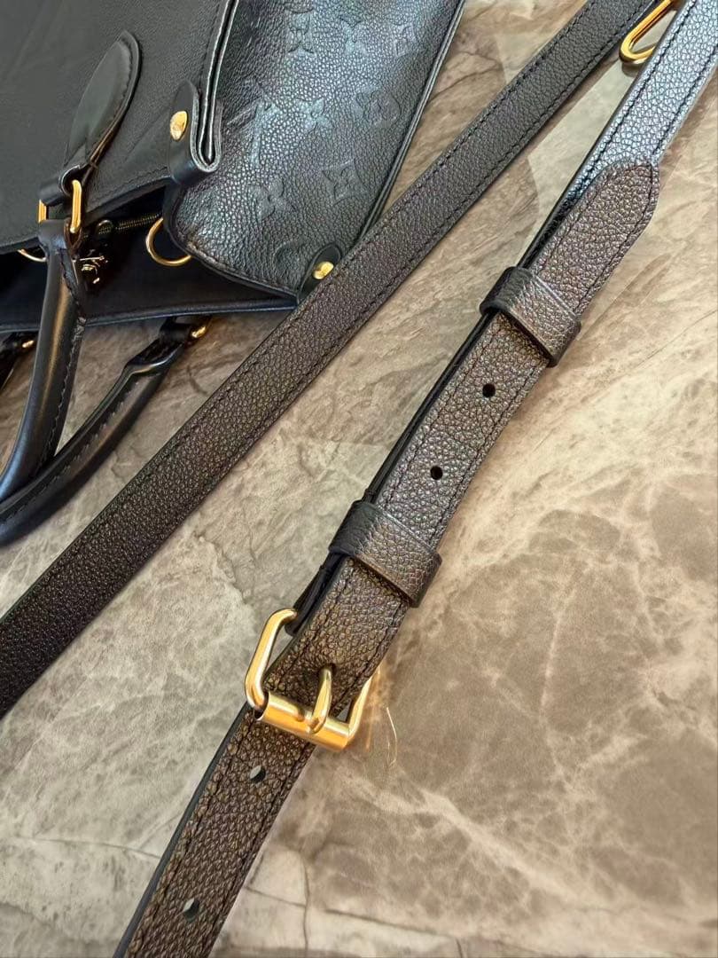 LOUIS VUITTONオンザゴーPM ブラック M45653バック