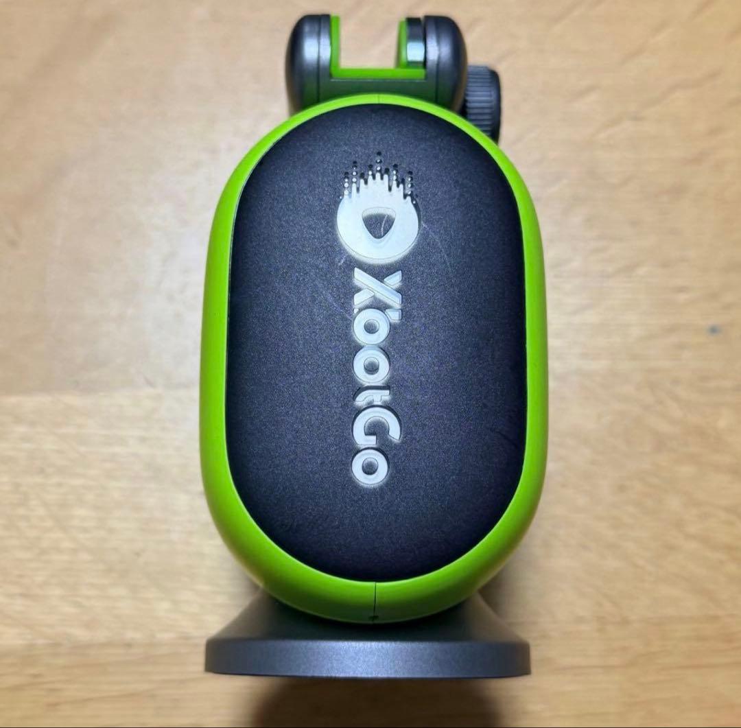 XootGo プロジェクター本体 グリーン　三脚付き